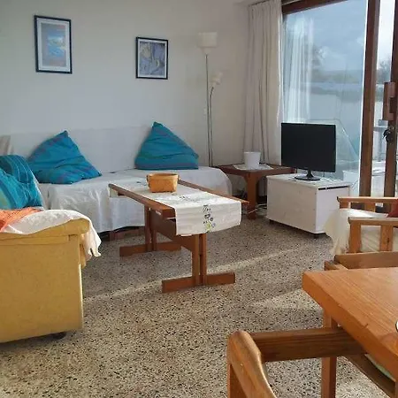 Apartment Natyku Famara