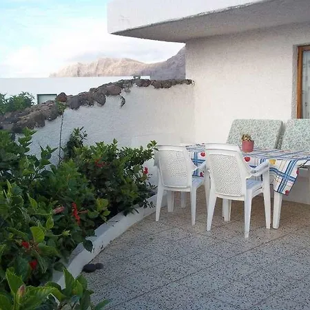 Natyku Apartment Famara